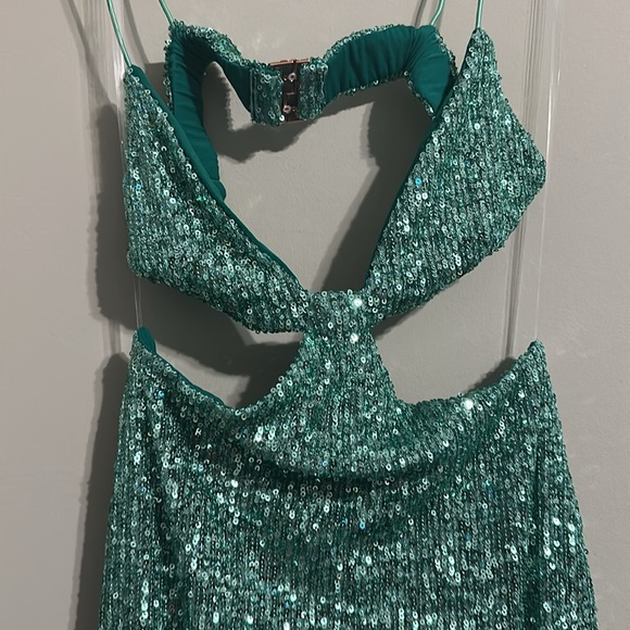 NOOKIE Diaz Cut Out Gown Spearmint M - Picture 6 of 10